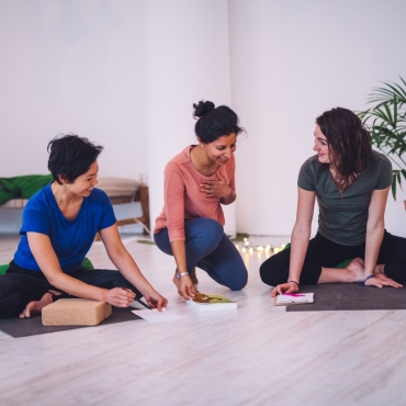12 tips als je van yoga je werk wilt maken