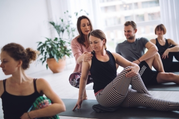 Join our Yin Yoga teacher training - mindfully created by our lead teacher Hellen van der Harten